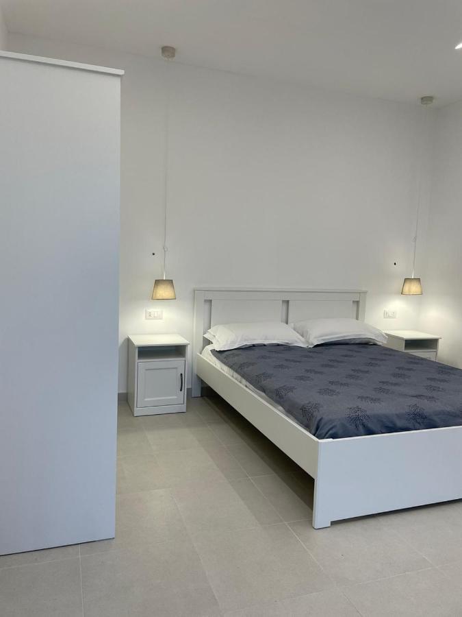 Seashell Guest House Torre Marino Екстер'єр фото